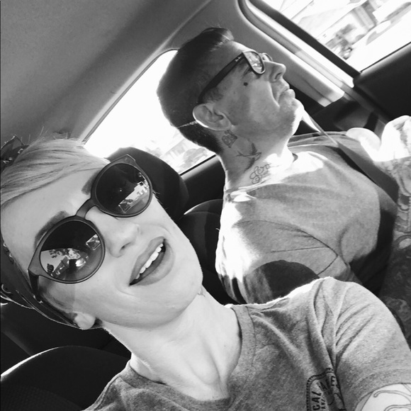 Meet your Posher, Jenna - Picture 5 of 7